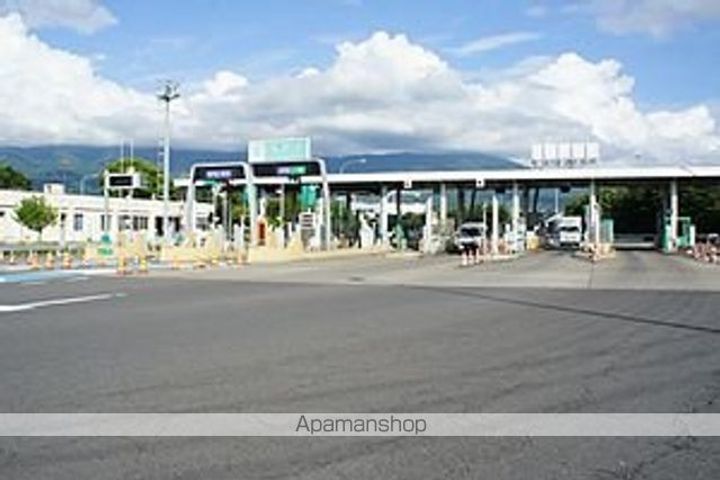 サンパレスREIA102の周辺