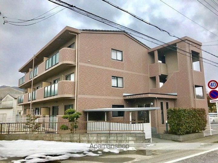佐生マンションⅡ103の外観