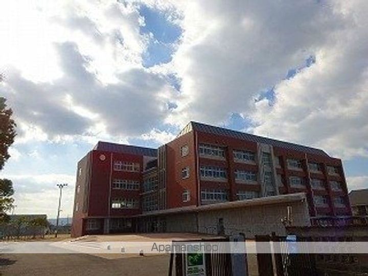 レオパレスフローリッシュⅡ206の周辺