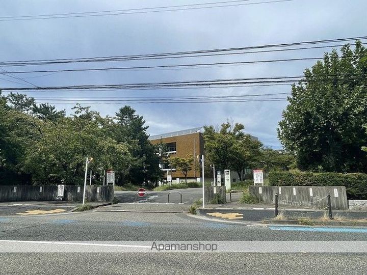 アークヒルズ21の周辺
