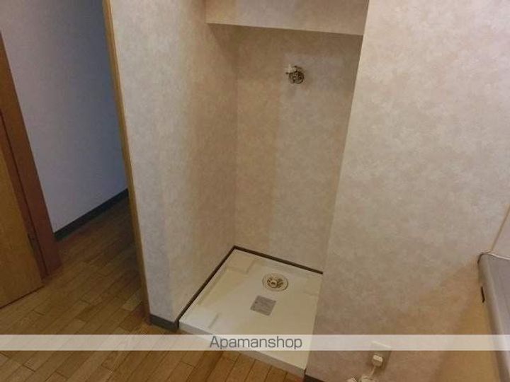 ラボーヌ303のその他画像