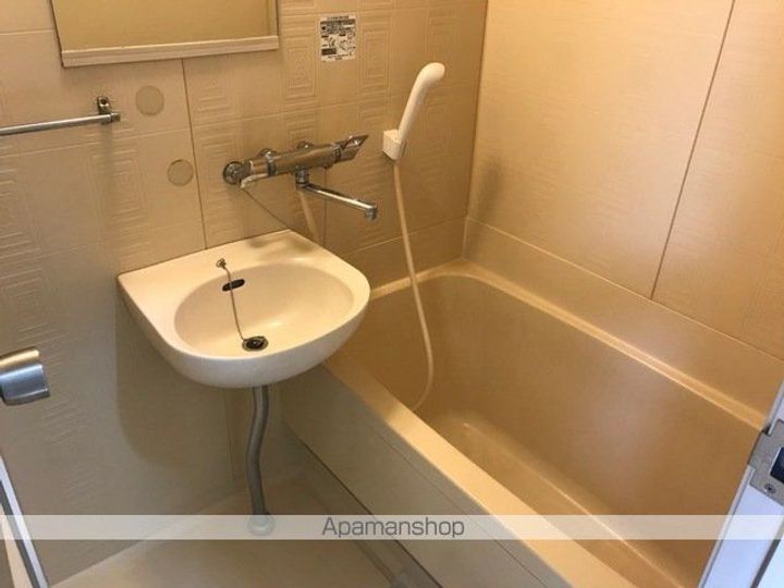 リヴィエール105の風呂