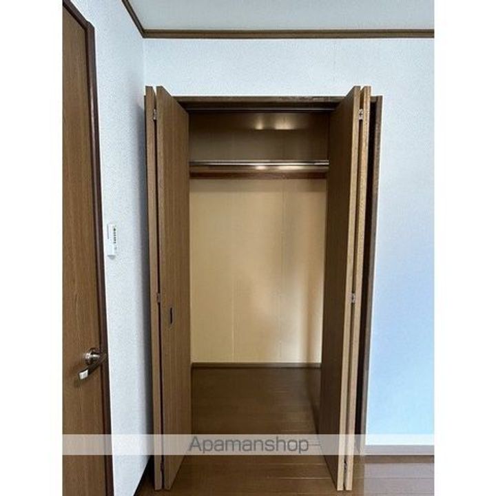 シャルロット205のその他画像