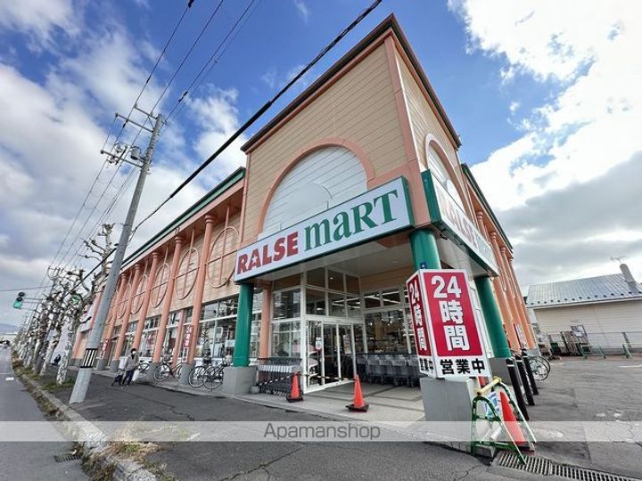 レジデンススウィートⅡ201の周辺