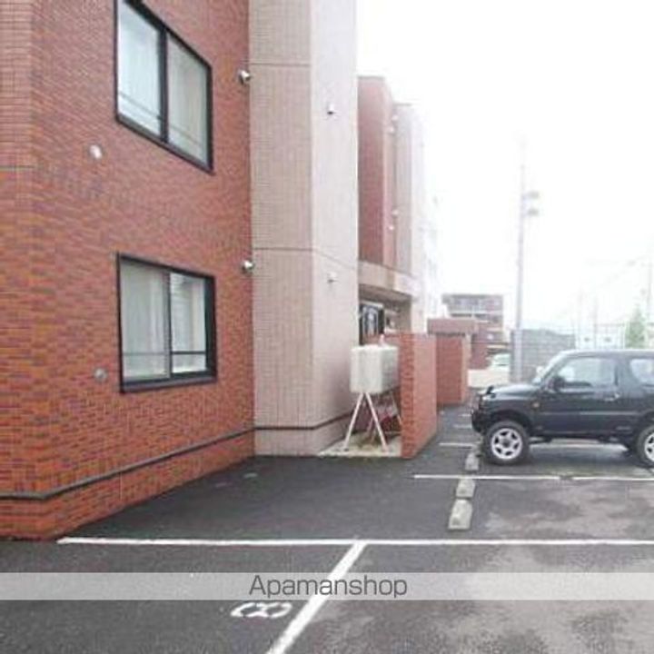 ヴィラ・ソレイユ201の外観