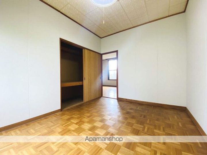 純パレス882の内装