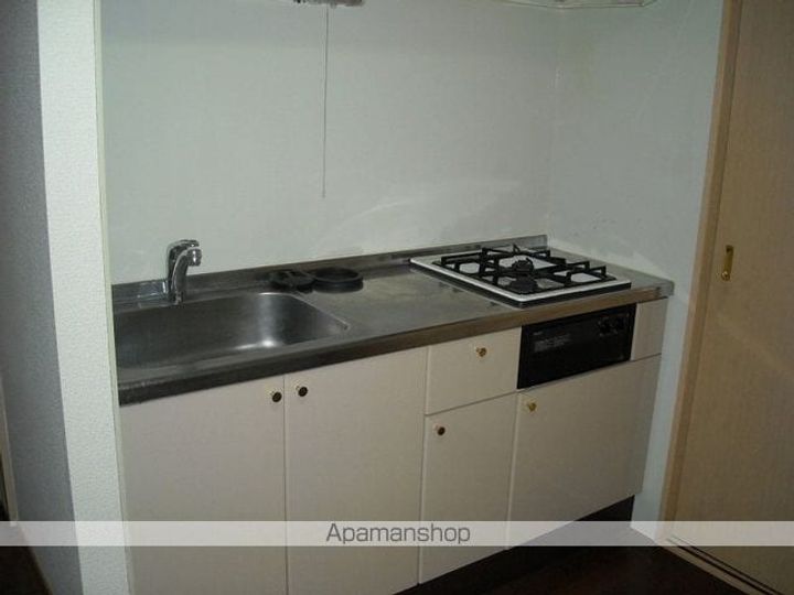 レオパレス拝島町のキッチン