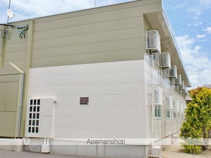 レオパレスツリートップ202の外観