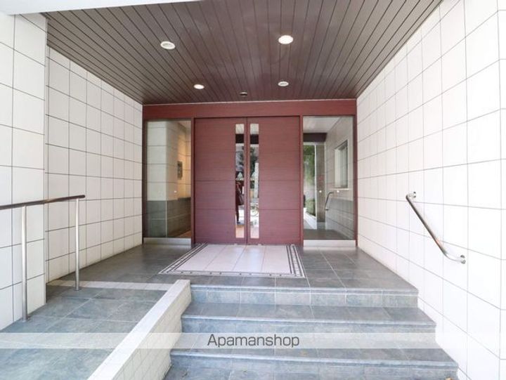 愛知県名古屋市中区栄5丁目の賃貸マンション211号室の外観