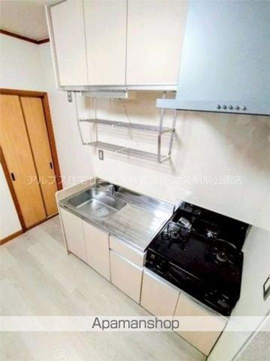 Kハウス101のキッチン