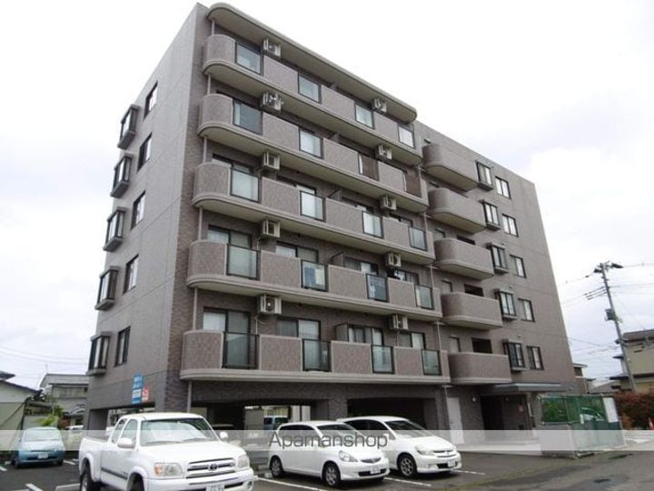 グレンパレスOKINOの外観