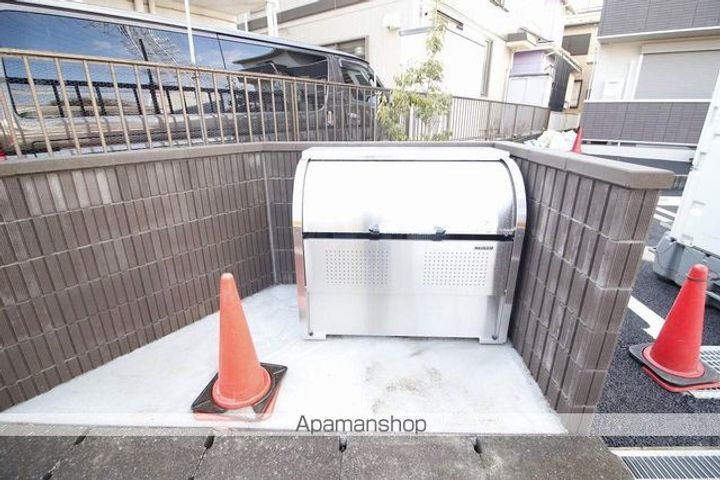 メタルフォックスのその他画像