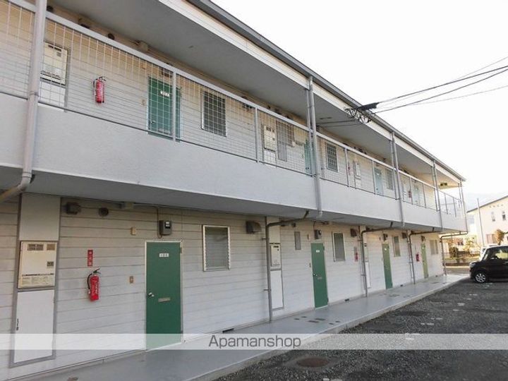 ハイツ小宮山202の外観