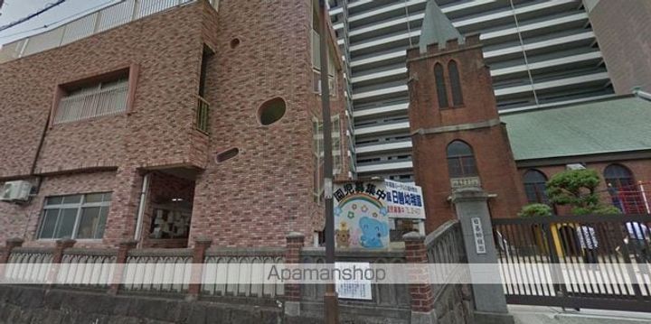 平成ビルの周辺