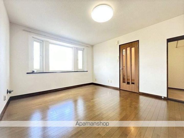 ハウス栗の木202の内装