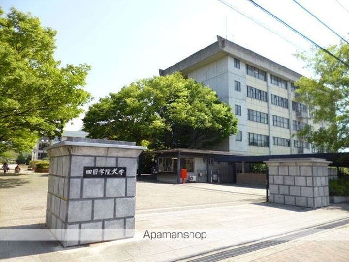 ピュアハイツ生野の周辺