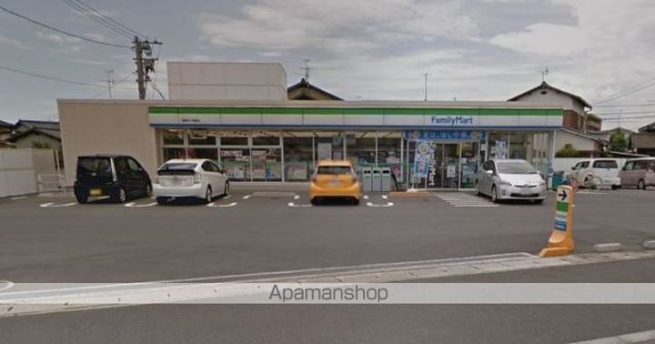 メゾン モナミの周辺