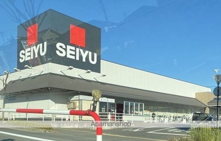 ドルチェカーザB棟の周辺