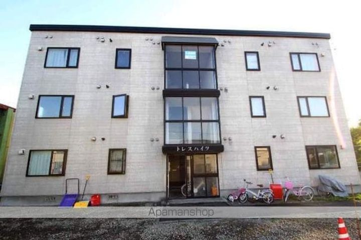 トレスハイツ301の外観