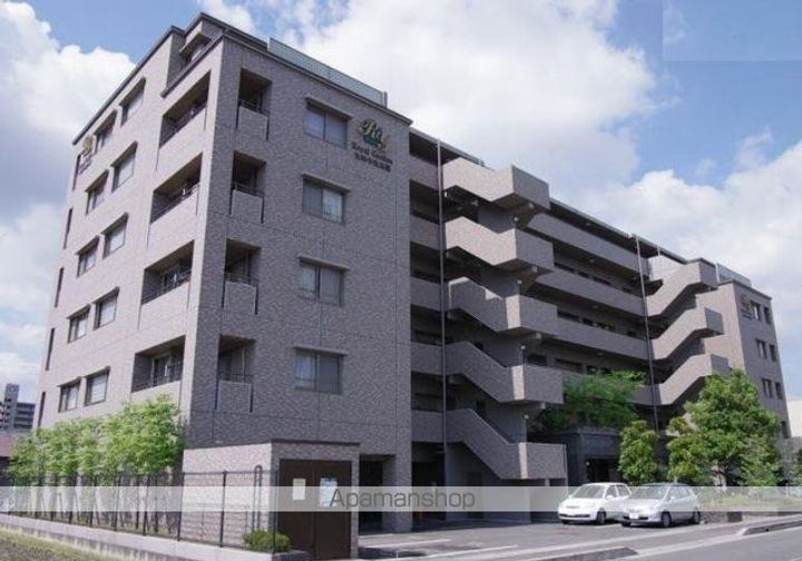 ロイヤルガーデン太田中央公園の外観