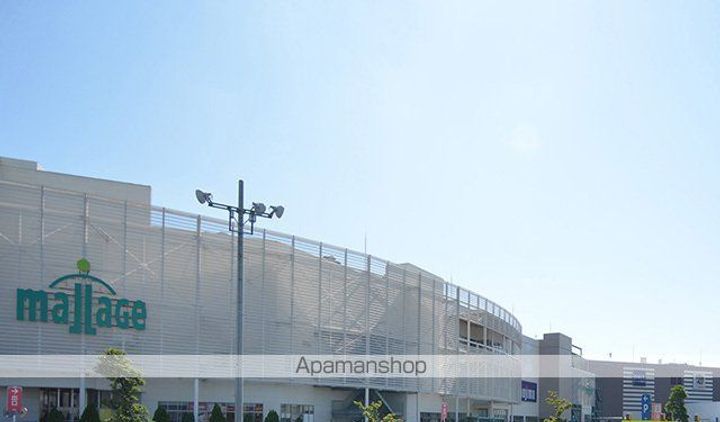 レオパレスアイリスの周辺