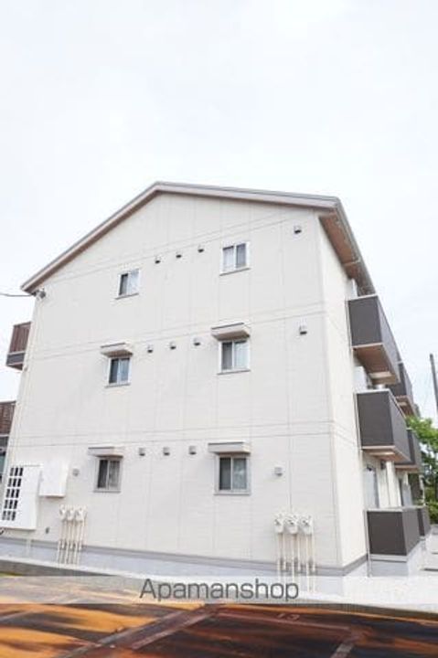 キャトルセゾンの外観