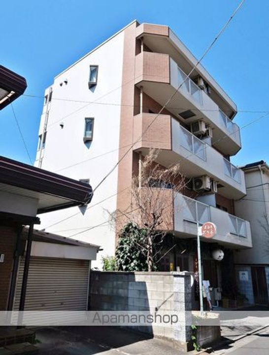 仲町マンションの外観