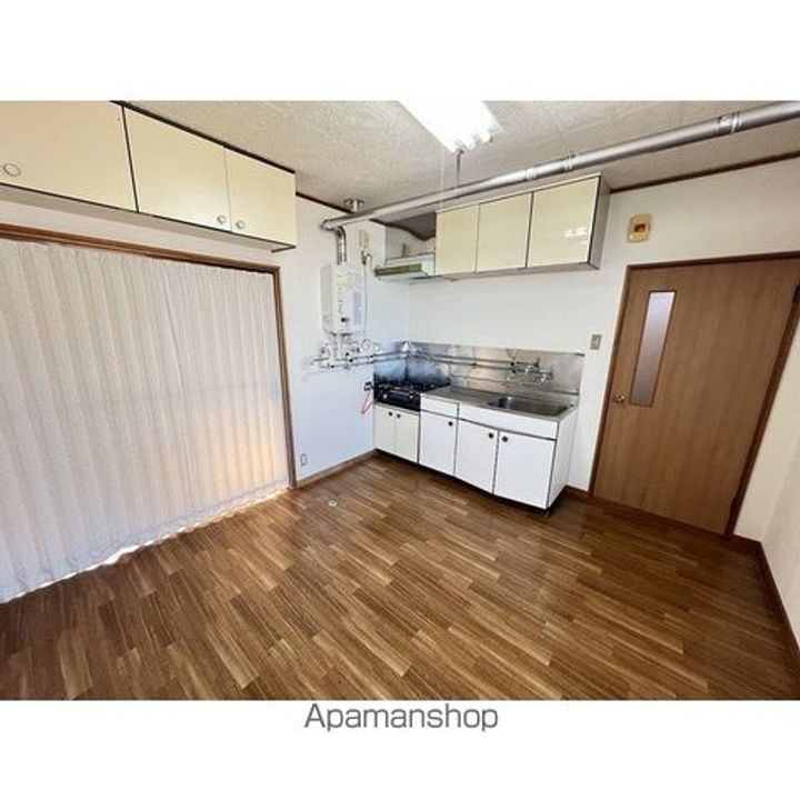 コーポ小野206の居間