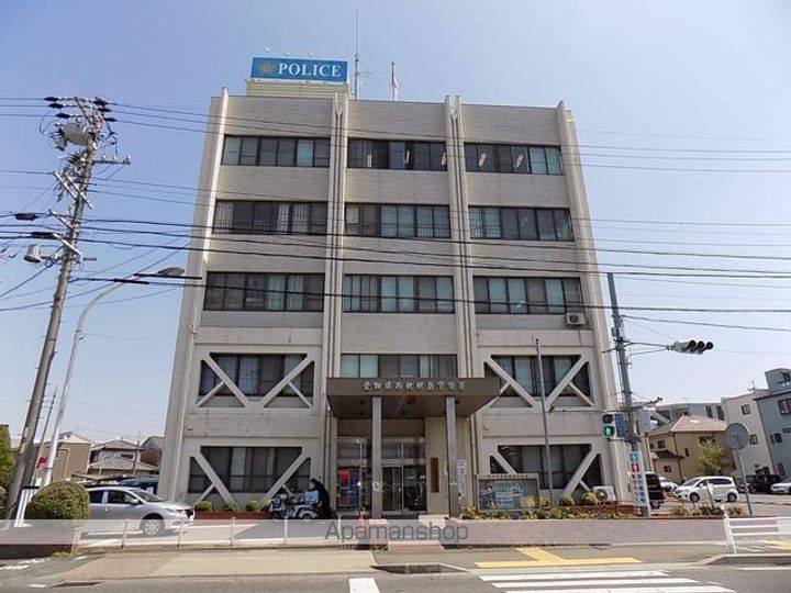 リヴィエール105の周辺