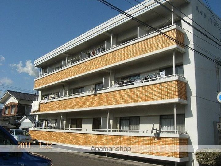 ハイツ伊藤302の外観