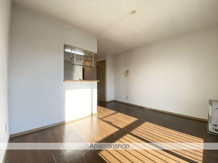 SUN RISE桔梗の内装