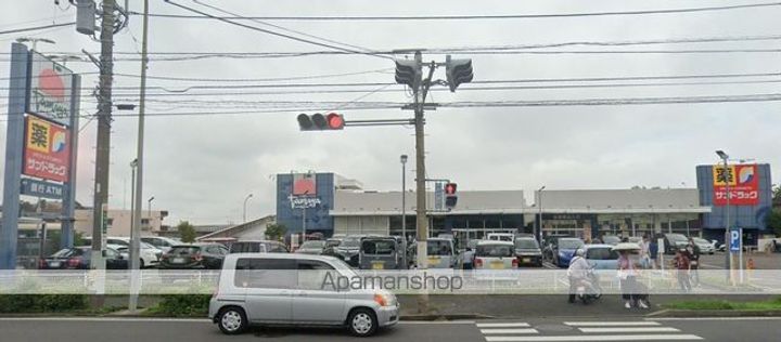 レオパレステナマント25の周辺