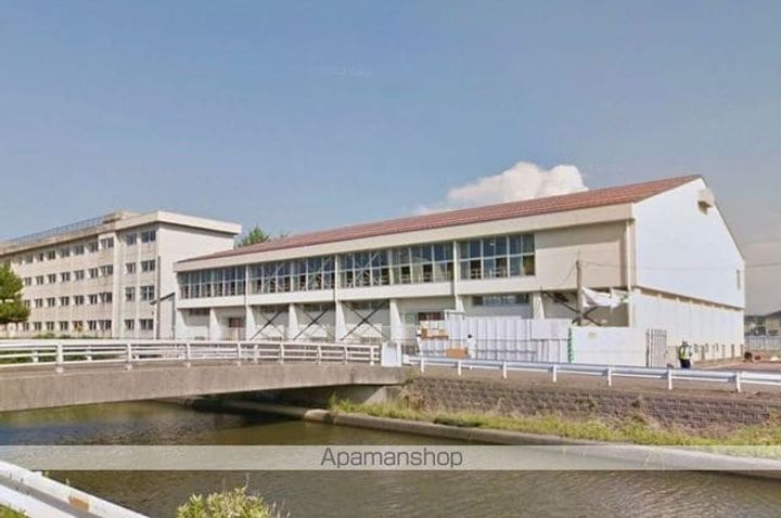 グレースタウン梶原の周辺