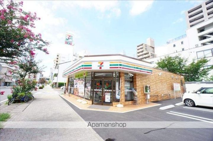 クレスト泉の周辺