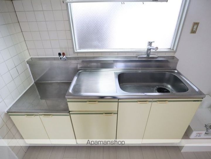 愛知県名古屋市昭和区御器所通2丁目の賃貸マンションの内装