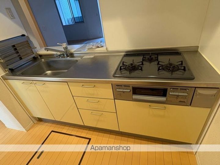 シャーメゾン セレッソのキッチン