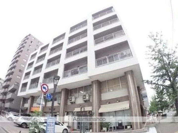 マンション北陸の外観