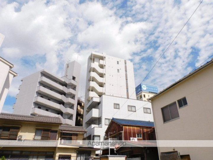 愛知県名古屋市北区山田1丁目の賃貸マンションの外観