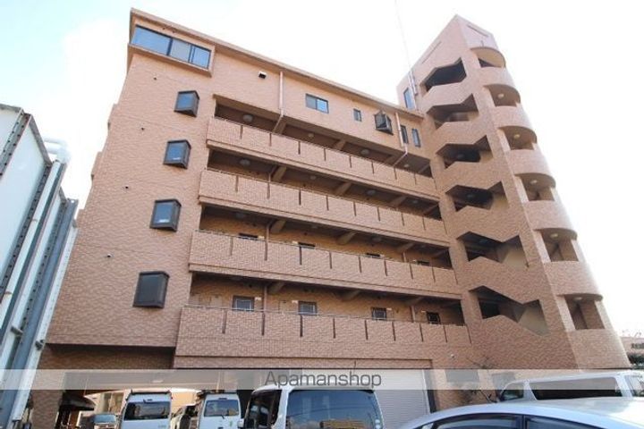 岡山県岡山市北区上中野2丁目の賃貸マンションの外観