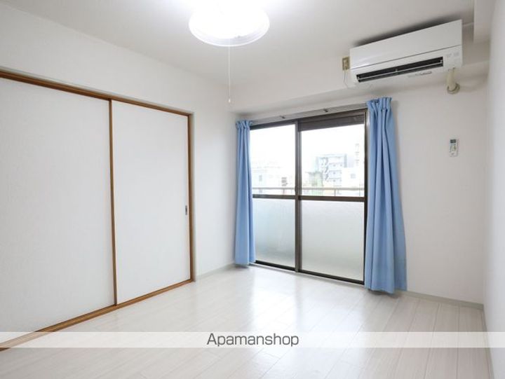 愛知県名古屋市昭和区御器所通2丁目の賃貸マンションの内装