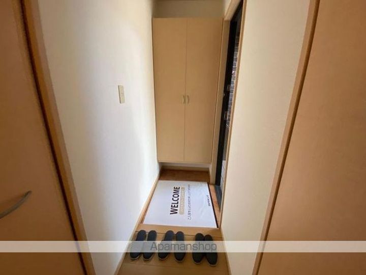 香川県高松市木太町の賃貸アパートの玄関