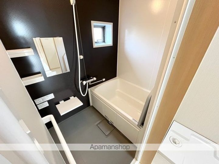 メゾン神照103の風呂