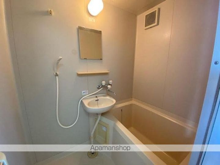 メゾン植村202の風呂