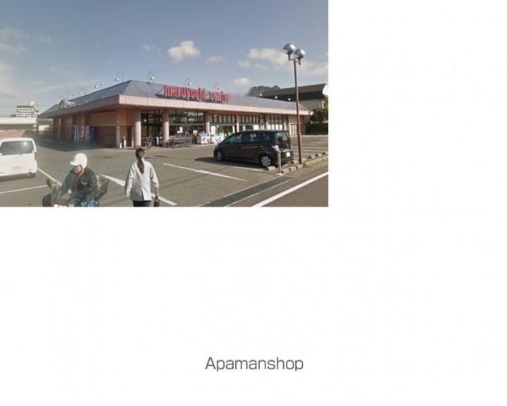 香川県高松市高松町の賃貸マンションの周辺