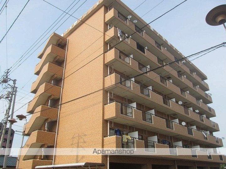 第7水野マンションの外観