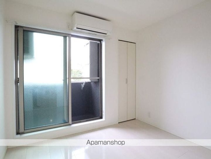 愛知県名古屋市千種区千種3丁目の賃貸アパートの内装