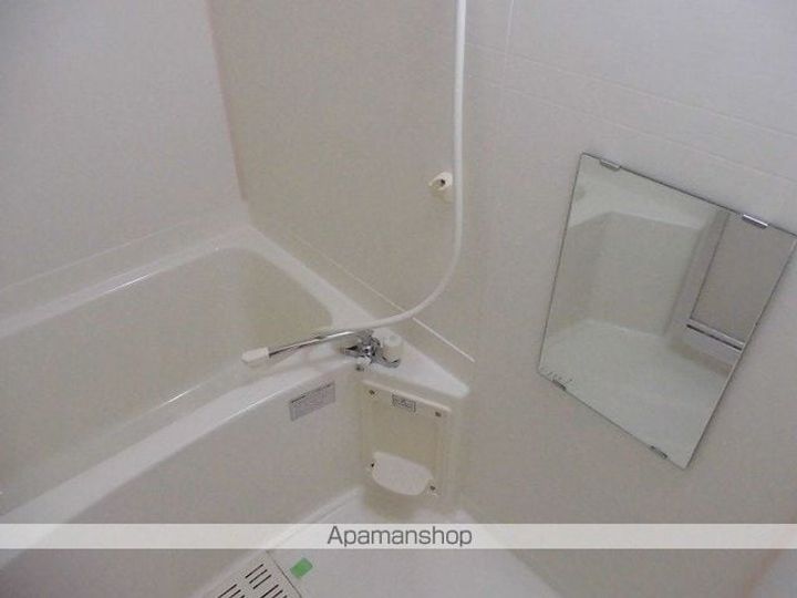 グリーンコート202の風呂