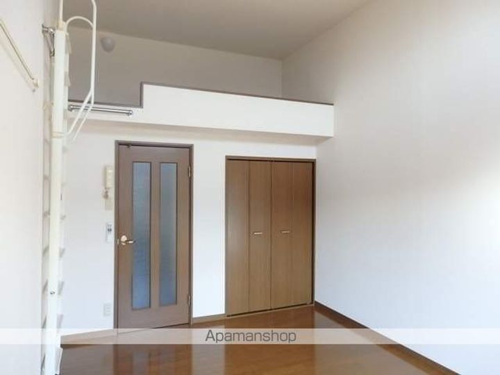 エンゼルハウスⅢの居間