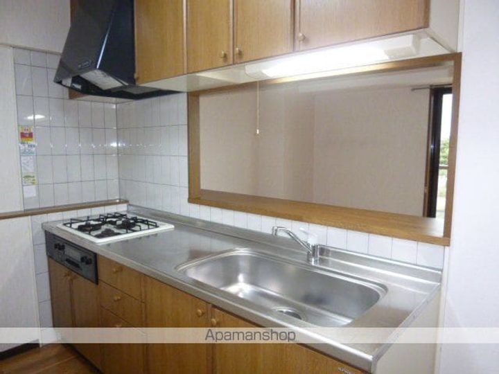 滋賀県大津市晴嵐1丁目の賃貸マンションのキッチン