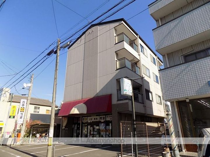 ハイネス西春302の外観